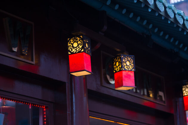 Light up your life with London's Chinese firecracker history 3 London Temple