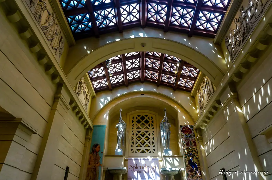 Inside the Queens Gallery respite from the summer heat entrance to Splendours if the Indian Subcontinent exhibition. 