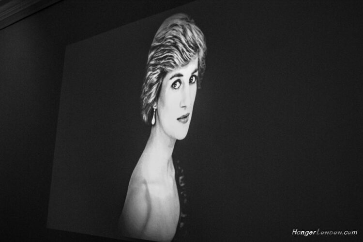 Rare 1997 Picture of Tributes to Princess Diana and Today's Legacy 2 Princess Diana screen image BLack and white Her legacy lives on Kensington Palace exhibitions