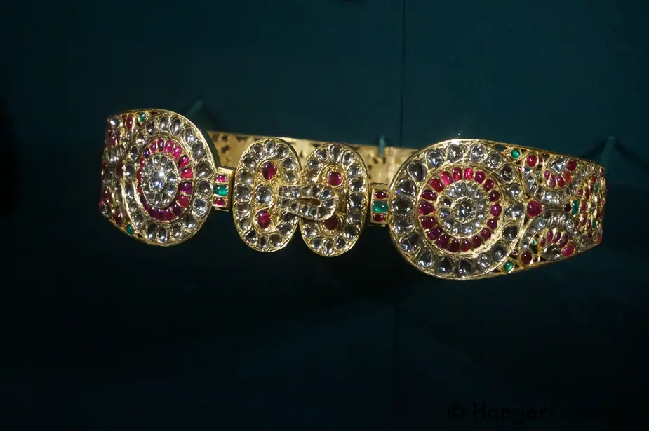 Waist Belt Gift for Queen Alexandra. Whilst their first stop in Bombay. A Gift from Marharaja of Mysore 1875