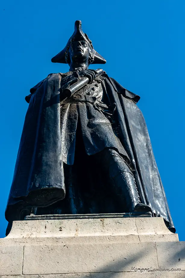 James Wolfe Victor of Quebec, Died in Canada Buried in Greenwich 1 James Wolfe Statue Greenwich
