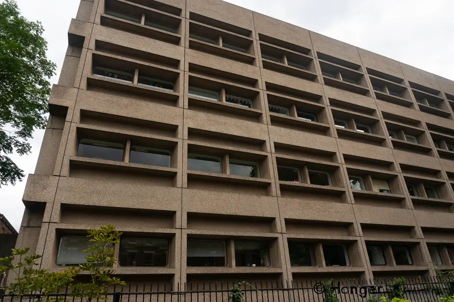 Kate Bush Wuthering Heights Singer, revisiting the early gigs and homes 17 Lewisham College one of its buildings.