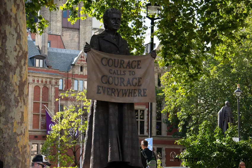 Millicent Fawcett Statue parliament Sq