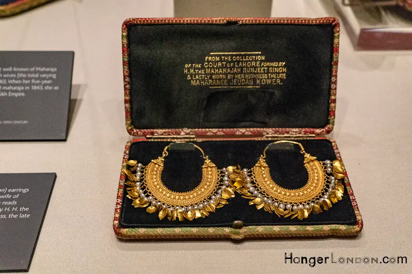 Uncovering the Rich Legacy of the Sikh Empire: Tour of the Brunei Gallery Exhibition 20 "Gold
