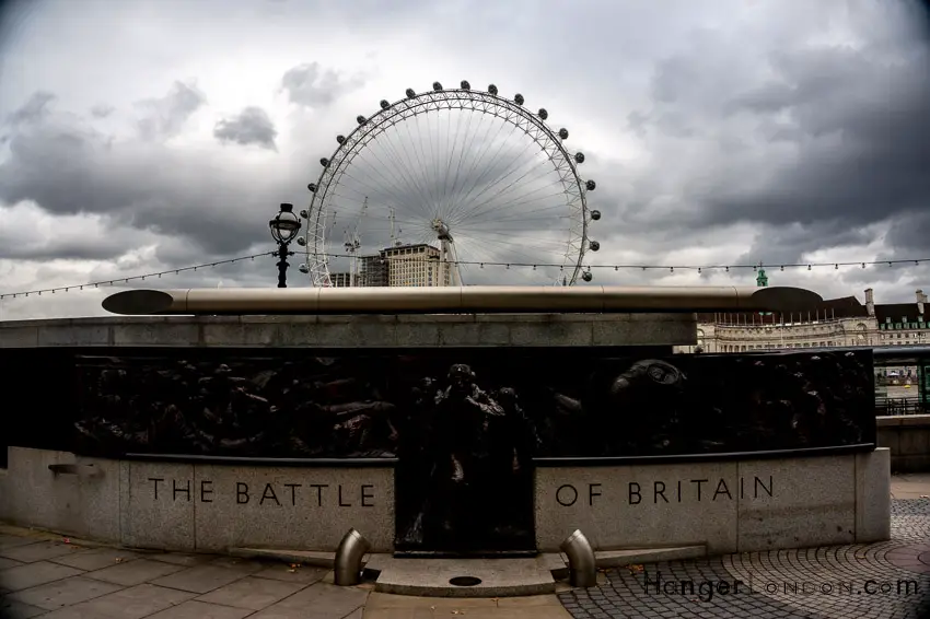 Battle Of Britain Monument at Embankment. By artist Paul Day put up on 18/9/2005