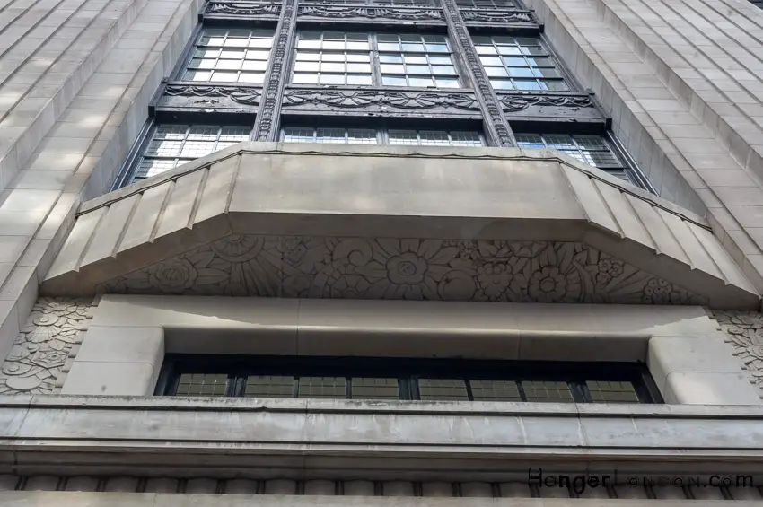 Decorative underside to window bays 99 Kensington High St