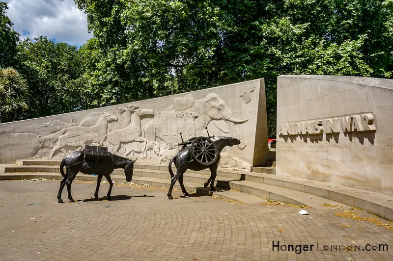 Animals in War memorial Near Hyde Park