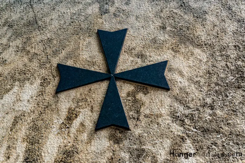 London's Secret Air, Sea and Land War Memorials and plaques You Must See 9 Malta Remembrance All Hallows by the Tower