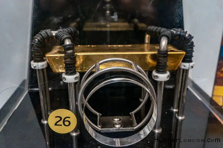 45 years to build The Bank of England; Sir John Soan’s 17 Lift a gold bar special cabinet to let the public have a feel at how heavy a gold bar is