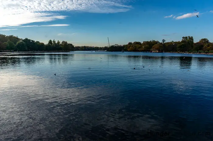 Hyde Park Autumn. The Serpentine