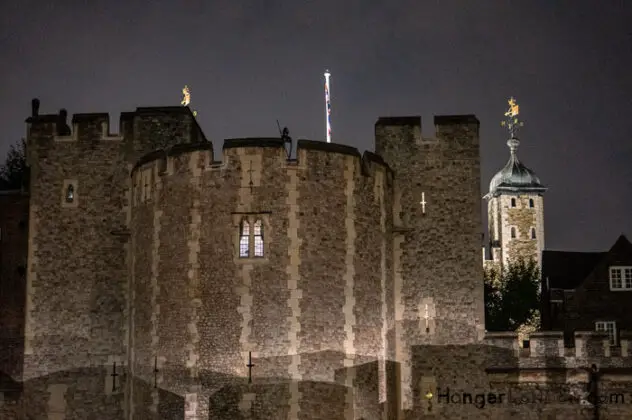 10 Thousand flames Tower of London - Remembrance End of World War One 2