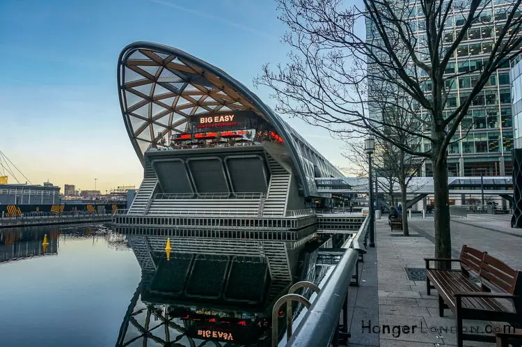 Canary Wharf Cross Rail place futuristic building with roof garden