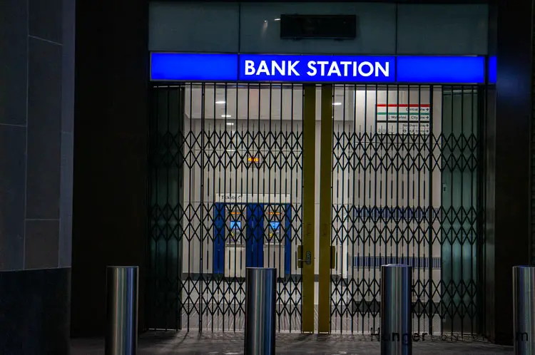 New Bank Station Walbrook entry exit