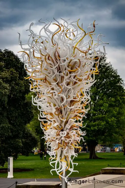 Amber and Opal Glass twirling structure Kew exhibition Chihuly