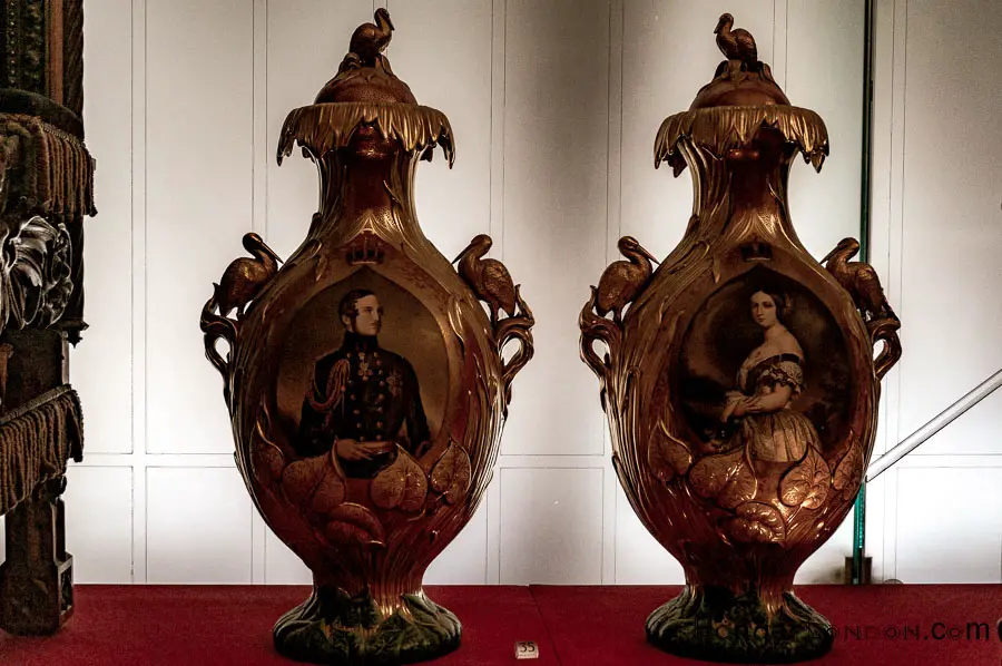The Great Exhibition of 1851: People Behind the Vision 4 Charles Meigh & Co Victoria & Albert Vases with lids