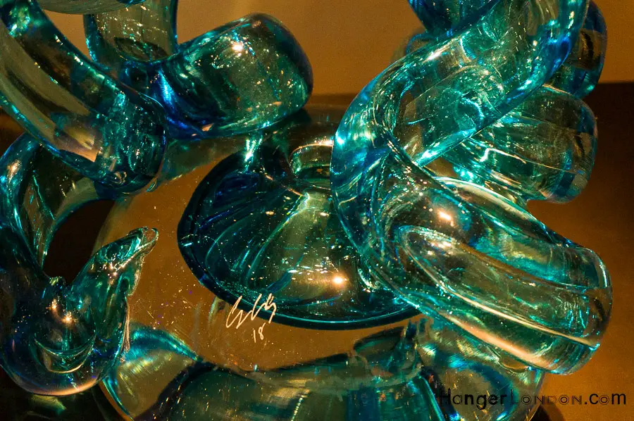 Base of the Rotolo Blown Glass sculpture with Chihuly signature