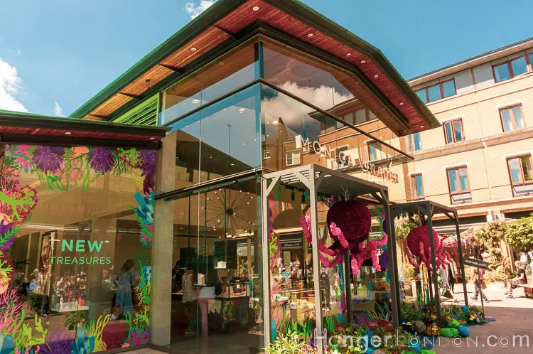 The definitive list of all 88 entries at RHS Chelsea in Bloom 2019 Flower Show 52 Chelsea in Bloom Monica Vinader 34
