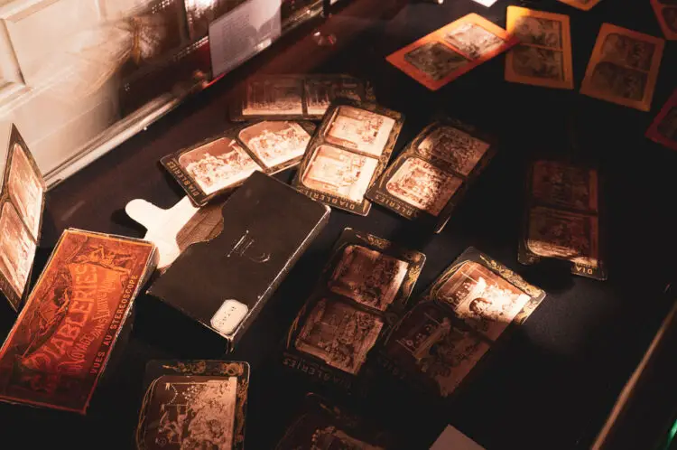 Brief look at Diableries Stereoscopic Adventure in Hell - Dr Brian May Collection 8 Brief look at Diableries Stereoscopic Adventure in Hell - Dr Brian May Collection 7