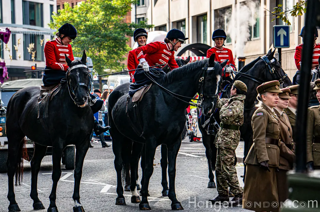 What is the Lord Mayor's Show Procession, The 692nd Lord Mayor - published Pictures! 1 Lord Mayor's Show Getting ready Horse Back