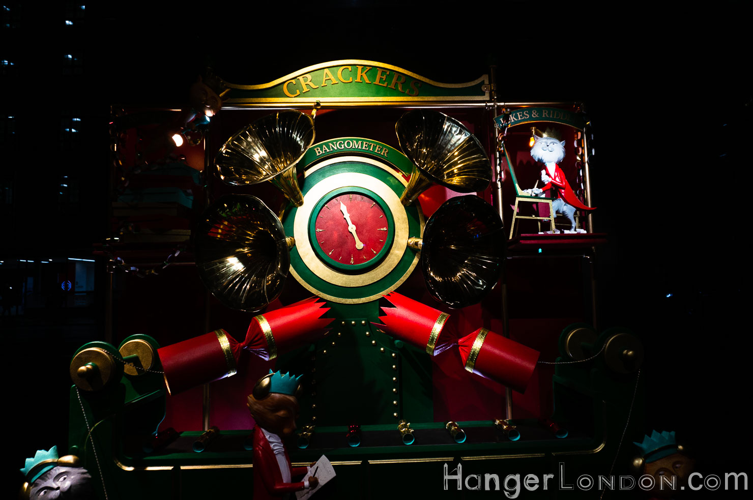 A Festive Farewell: London's Last Christmas Before Covid-19 34 Fortnum & Mason winter decoration
