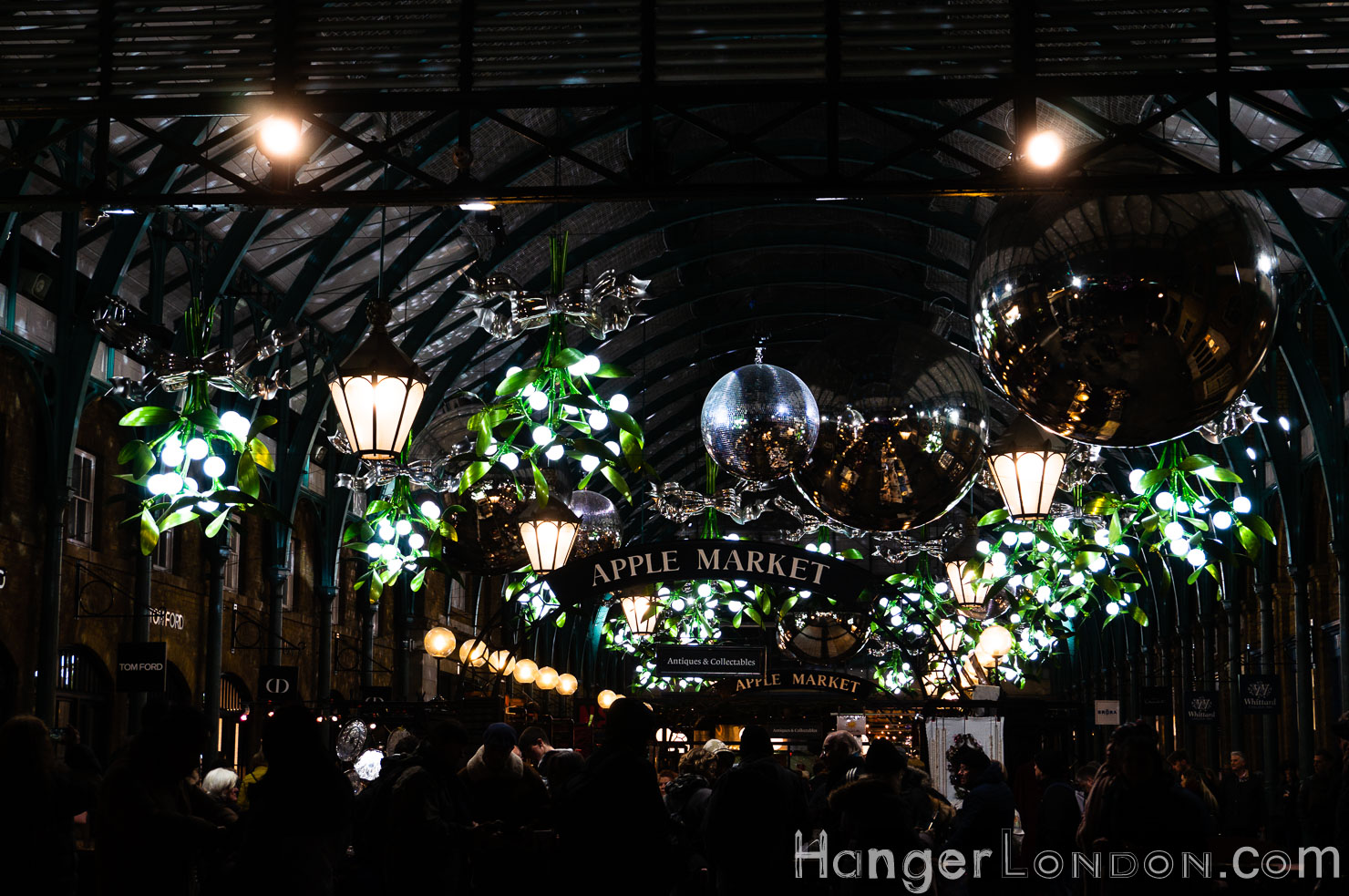 A Festive Farewell: London's Last Christmas Before Covid-19 42 Covent Garden Winter Decorations